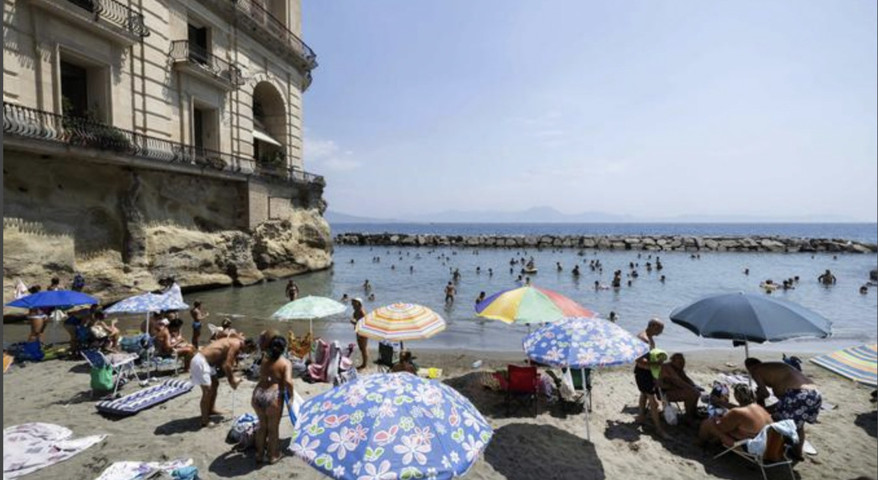 napoli intervista a enzo cuomo spiagge piano regionale mix pubblico e privato da Ilmattino.it napoli intervista a enzo cuomo spiagge piano regionale mix pubblico e privato