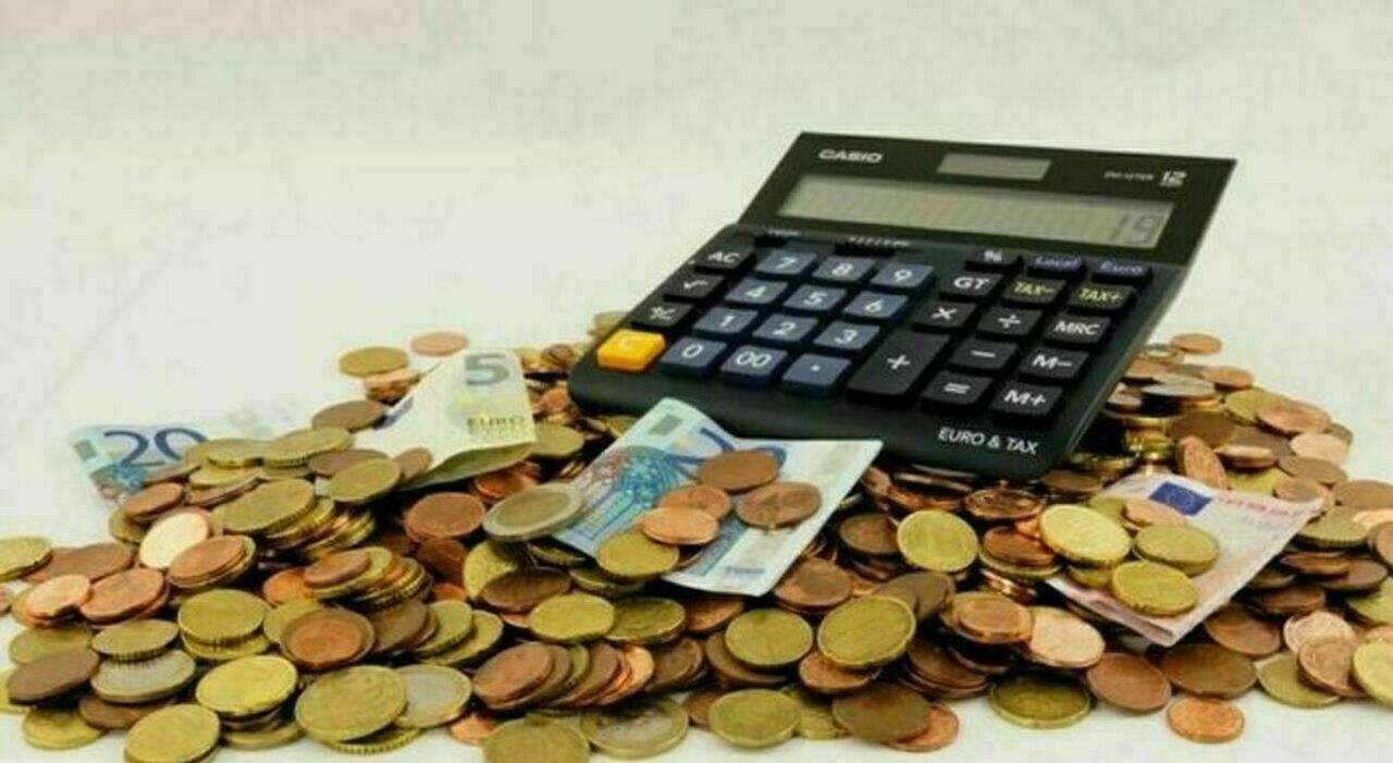 https://statics.cedscdn.it/photos/MED_HIGH/2026/08/14/9708049_14185516_irpef_2027_nuovi_redditi_taglio_50_60_mila_euro.jpg