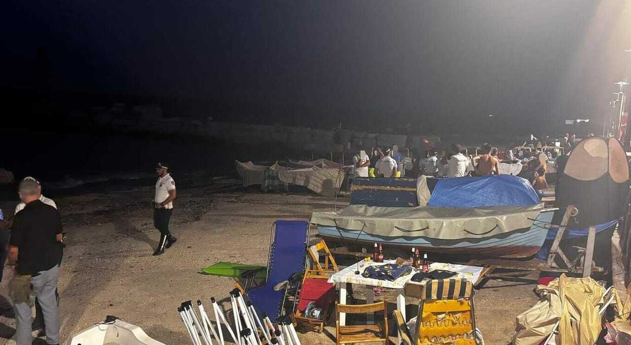 tende e barbecue sulle spiagge scattano sgomberi e sanzioni da Quotidianodipuglia.it tende e barbecue sulle spiagge scattano sgomberi e sanzioni