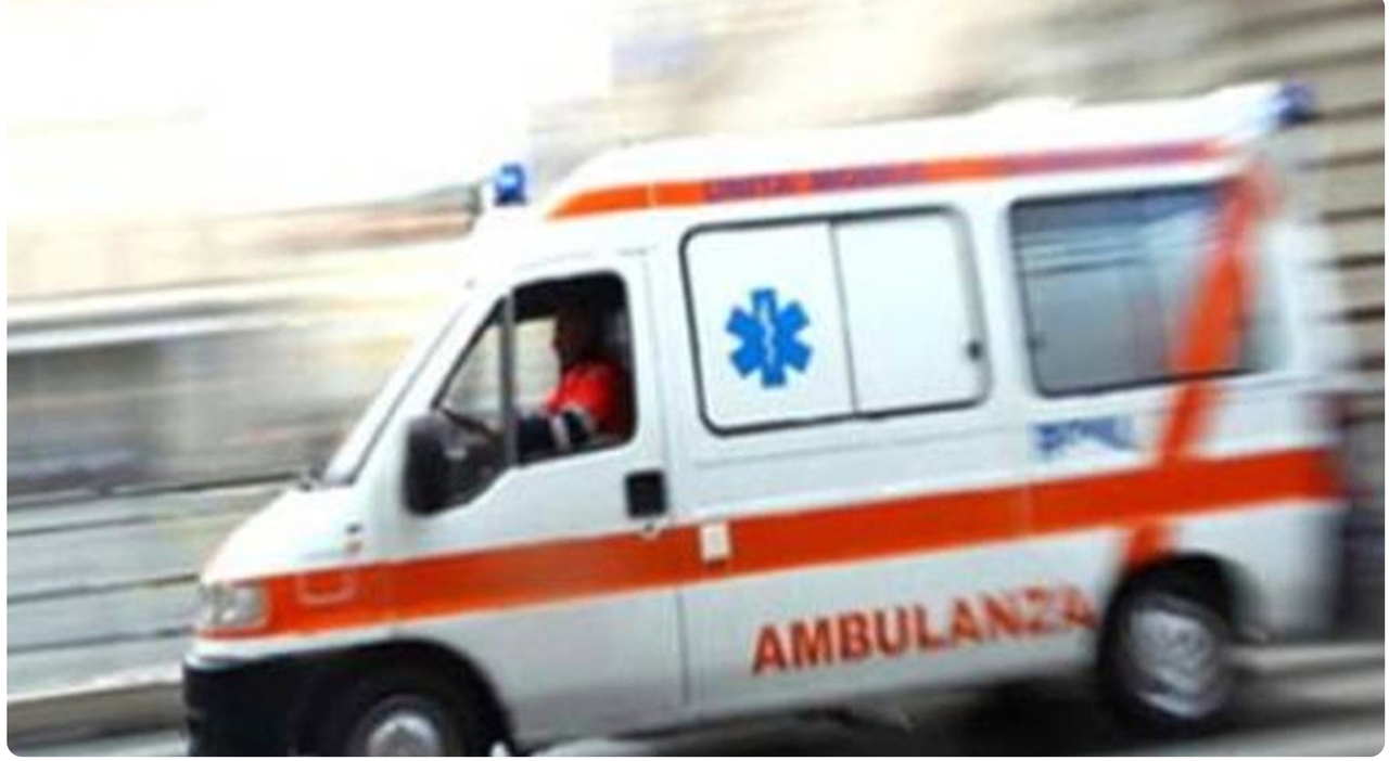 https://statics.cedscdn.it/photos/MED_HIGH/2026/08/15/9709502_15174827_scout_intossicati_emergenza_sanitaria_cavazzo_carnico.jpg