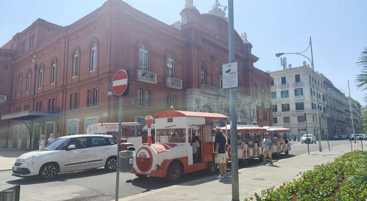 bari boom di turisti ad agosto 14 al lavoro per voli per lasia da Quotidianodipuglia.it bari boom di turisti ad agosto 14 al lavoro per voli per lasia