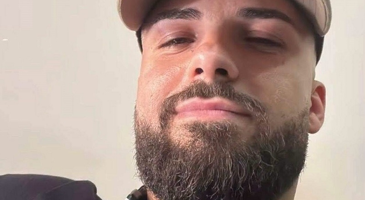 giuseppe d auria si schianta contro un auto muore per uninfezione indagati sedici medici da Ilmattino.it giuseppe d auria si schianta contro un auto muore per uninfezione indagati sedici medici