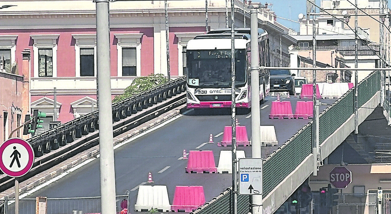 brt a bari cambia la viabilit224 sul ponte di corso cavour una sola corsia per le auto da Quotidianodipuglia.it brt a bari cambia la viabilit224 sul ponte di corso cavour una sola corsia per le auto