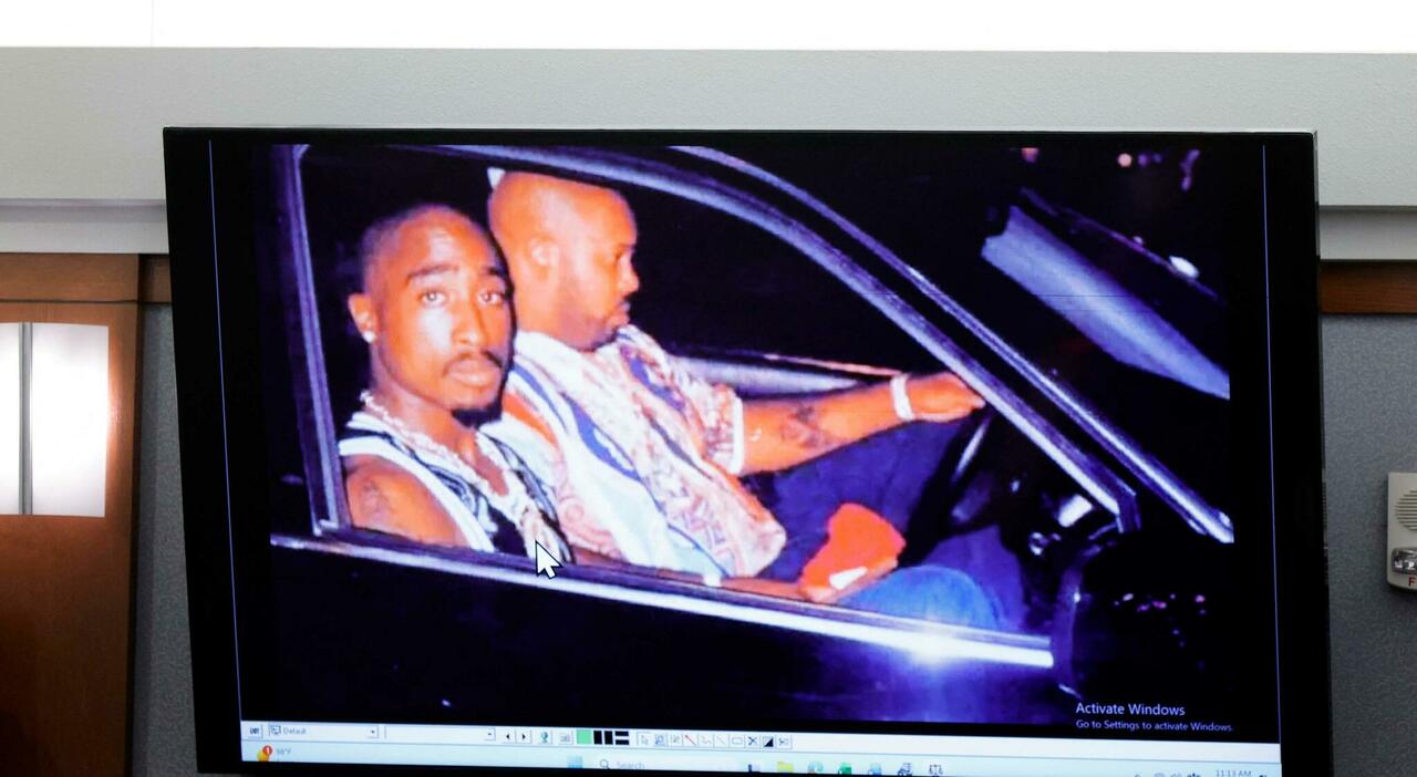 https://statics.cedscdn.it/photos/MED_HIGH/2026/08/18/9713046_18152229_tupac_shakur_processo_testimonianze_rapper_chi_sara_sentito.jpg