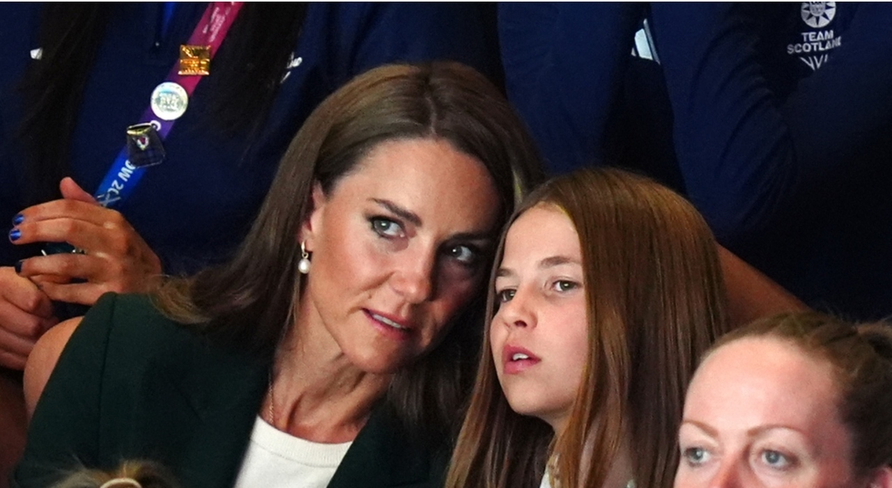 https://statics.cedscdn.it/photos/MED_HIGH/2026/08/18/9713165_18174708_kate_charlotte.jpg