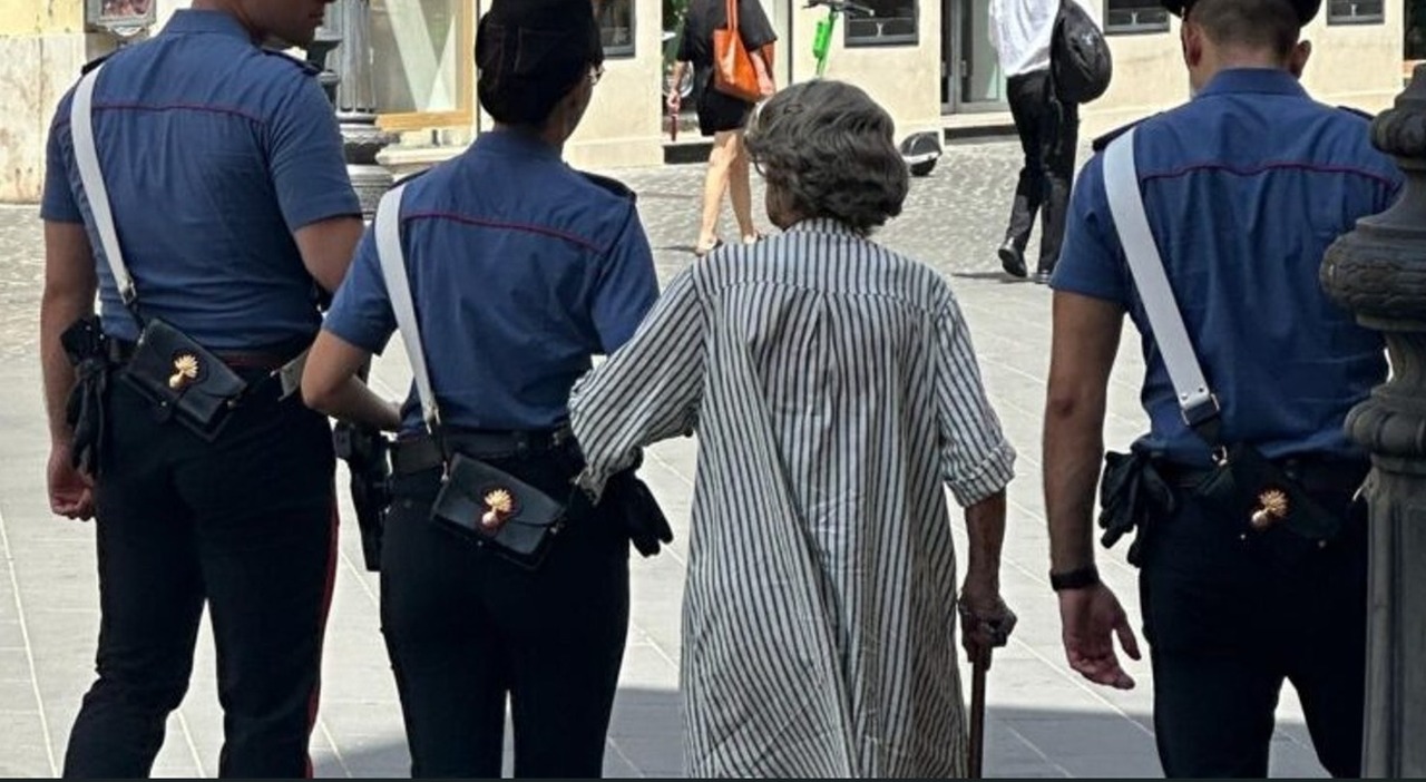 cos236 la banda dei finti carabinieri truffava anziani in tutta italia la base operativa era a napoli da Ilmattino.it cos236 la banda dei finti carabinieri truffava anziani in tutta italia la base operativa era a napoli