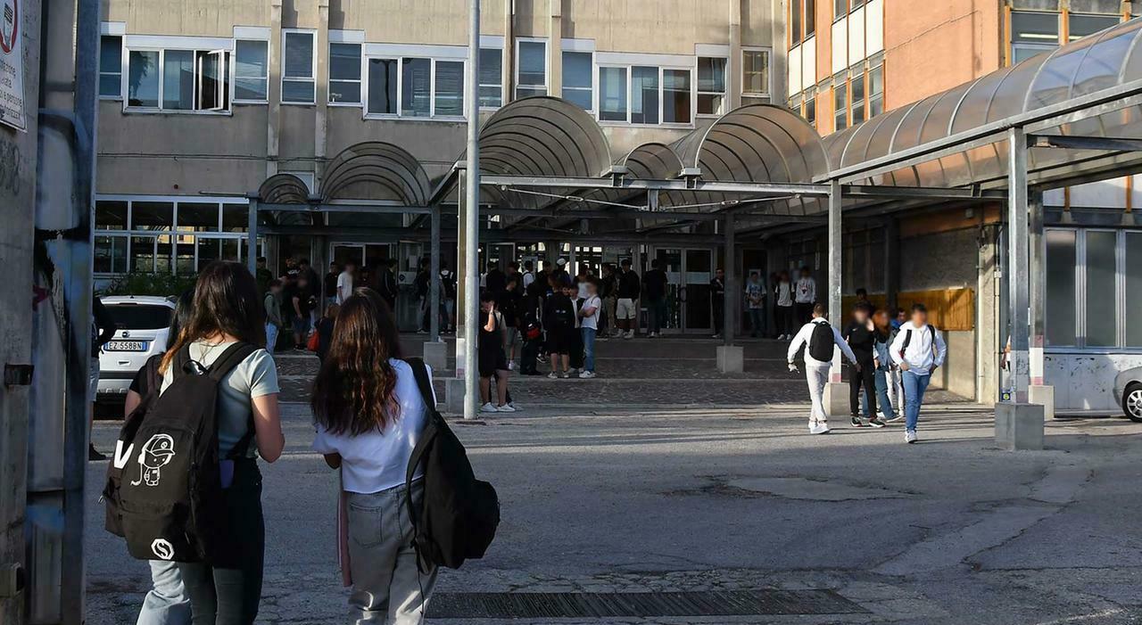scuole nelle marche si parte il 14 settembre 12 le festivit224 obbligatorie ma 3 cadono di domenica da Corriereadriatico.it scuole nelle marche si parte il 14 settembre 12 le festivit224 obbligatorie ma 3 cadono di domenica