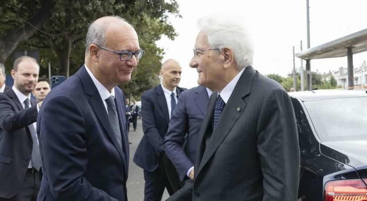 sono uno studente sordo non separatemi dalla mia prof la lettera dell alunno napoletano inviata anche a matteralla e valditara da Ilmattino.it sono uno studente sordo non separatemi dalla mia prof la lettera dell alunno napoletano inviata anche a matteralla e valditara