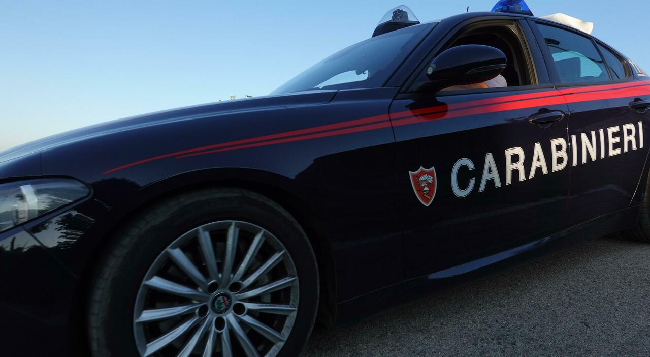 gragnano picchia la nonna invalida con il bastone della scopa e trascina la madre per i capelli arrestato da Ilmattino.it gragnano picchia la nonna invalida con il bastone della scopa e trascina la madre per i capelli arrestato