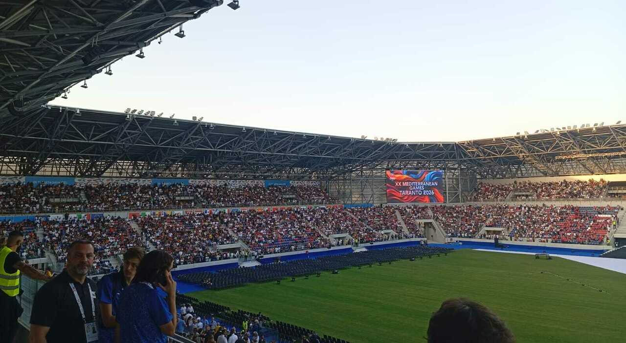 giochi del mediterraneo mattarella 232 arrivato a taranto stasera lapertura allo stadio iacovone diretta da Quotidianodipuglia.it giochi del mediterraneo mattarella 232 arrivato a taranto stasera lapertura allo stadio iacovone diretta