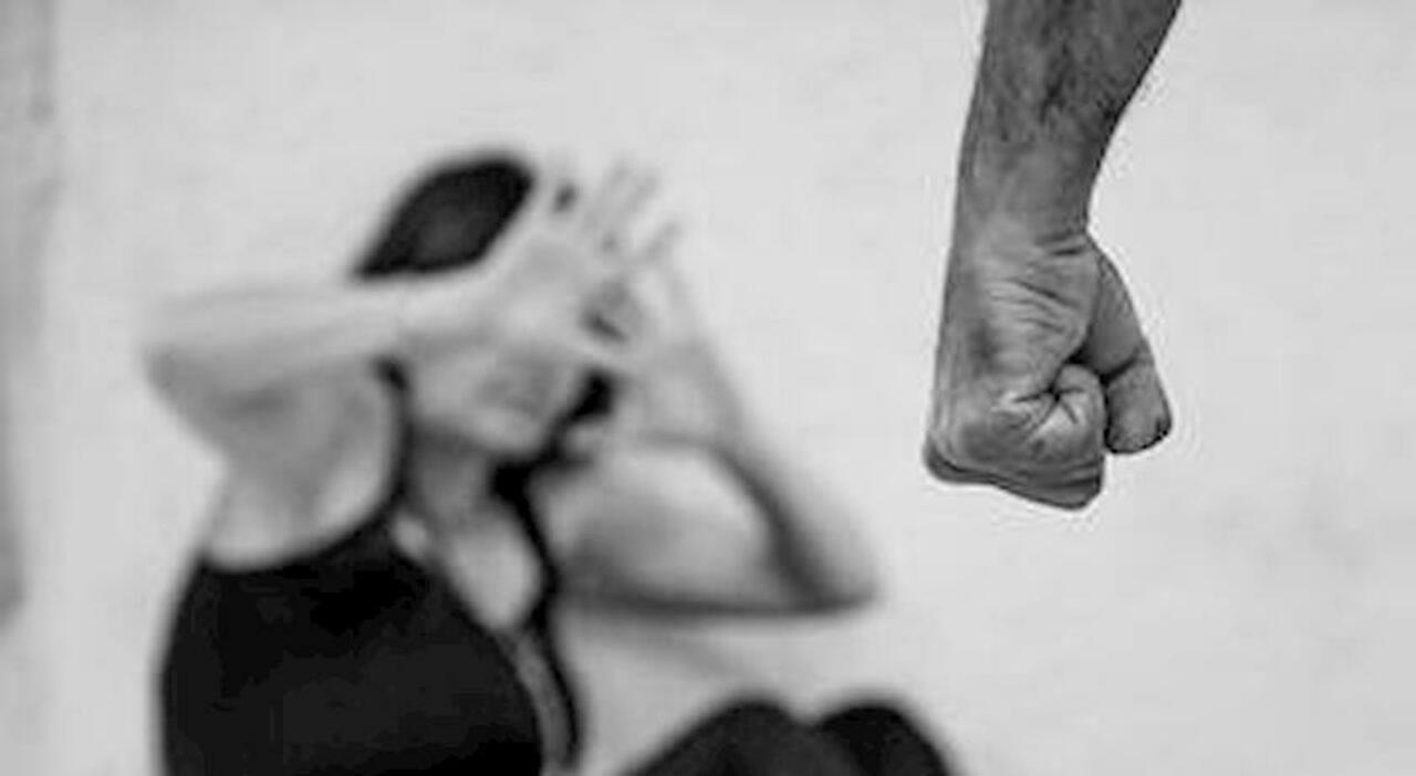 https://statics.cedscdn.it/photos/MED_HIGH/2026/08/22/9719819_22113557_violenza_sessuale_ansa_oggi.jpg