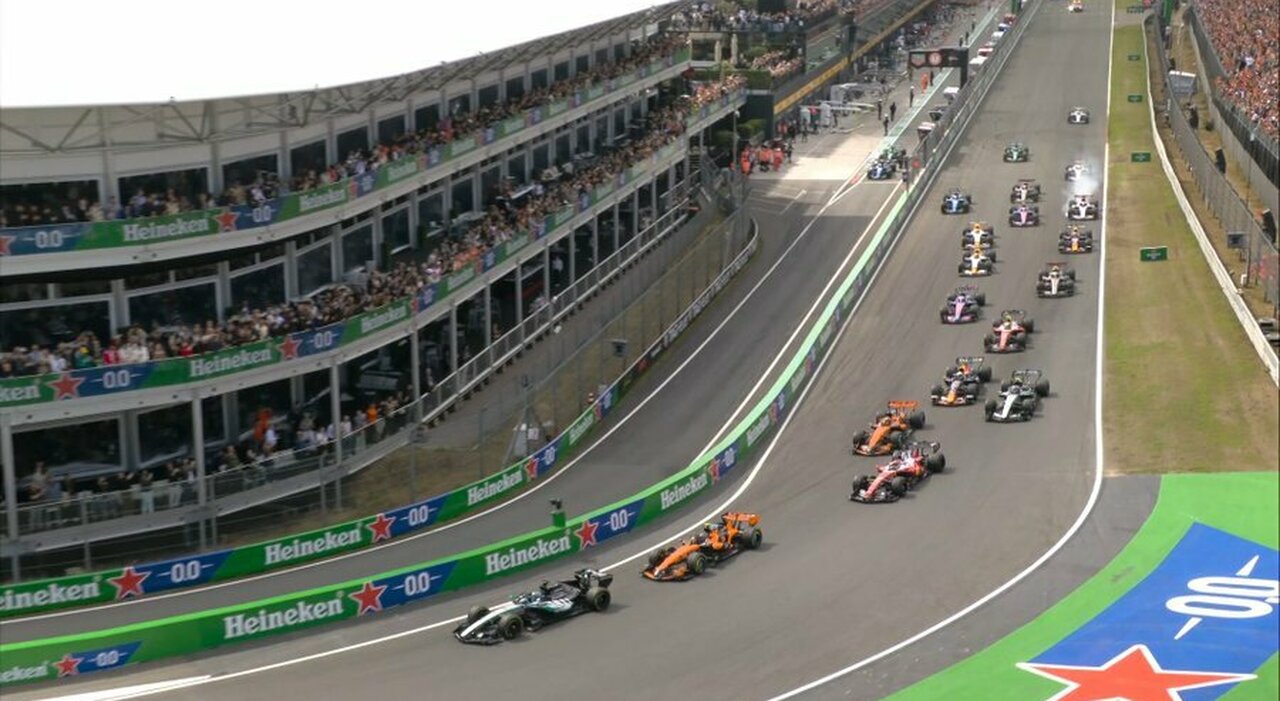 gp di olanda gara sprint la diretta russell al comando davanti a norris e leclerc antonelli quarto da Ilmessaggero.it gp di olanda gara sprint la diretta russell al comando davanti a norris e leclerc antonelli quarto