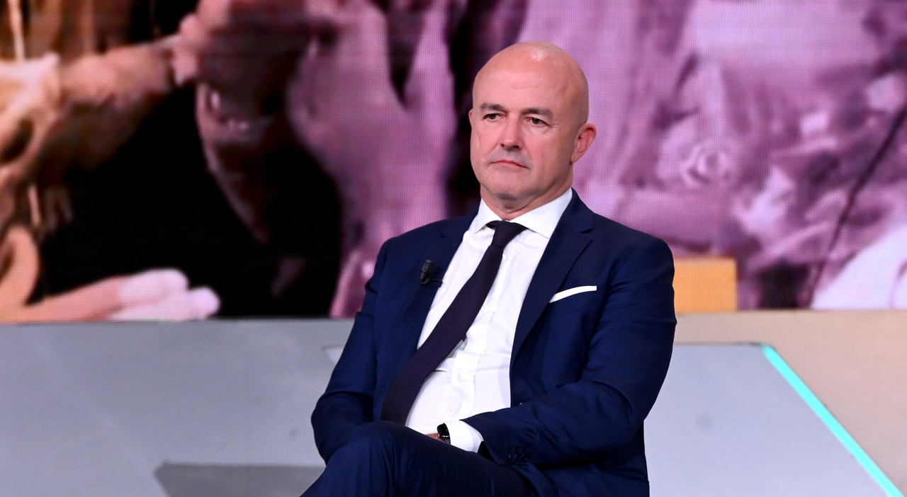 https://statics.cedscdn.it/photos/MED_HIGH/2026/08/25/9724793_25134430_gianluigi_nuzzi_no_scuola_seguire_processi_enzo_tortora_milo_infante_quarto_grado_cosa_ha_detto_oggi.jpg