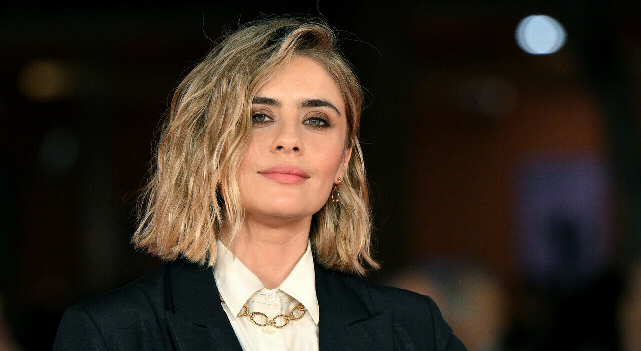https://statics.cedscdn.it/photos/MED_HIGH/2026/08/25/9724942_25153802_greta_scarano.jpg