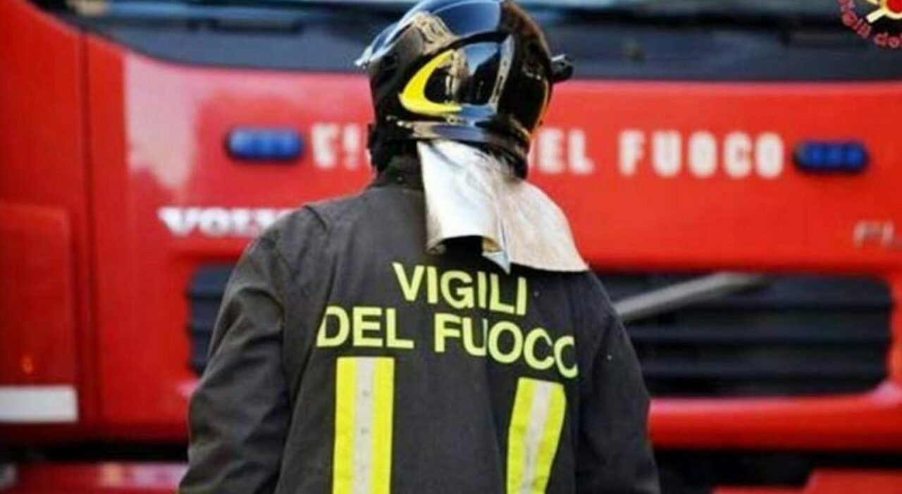 napoli paura nella stazione amedeo della metropolitana fiammata da bombola di acetilene da Ilmattino.it napoli paura nella stazione amedeo della metropolitana fiammata da bombola di acetilene