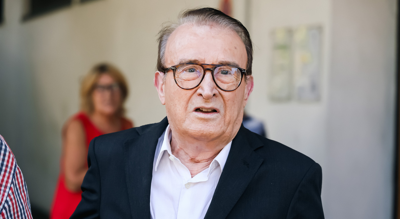 https://statics.cedscdn.it/photos/MED_HIGH/2026/08/26/9727037_26204842_meteo_mario_giuliacci_nino_caldo_estate_quando_come_effetti_arriveranno_italia_oggi.jpg