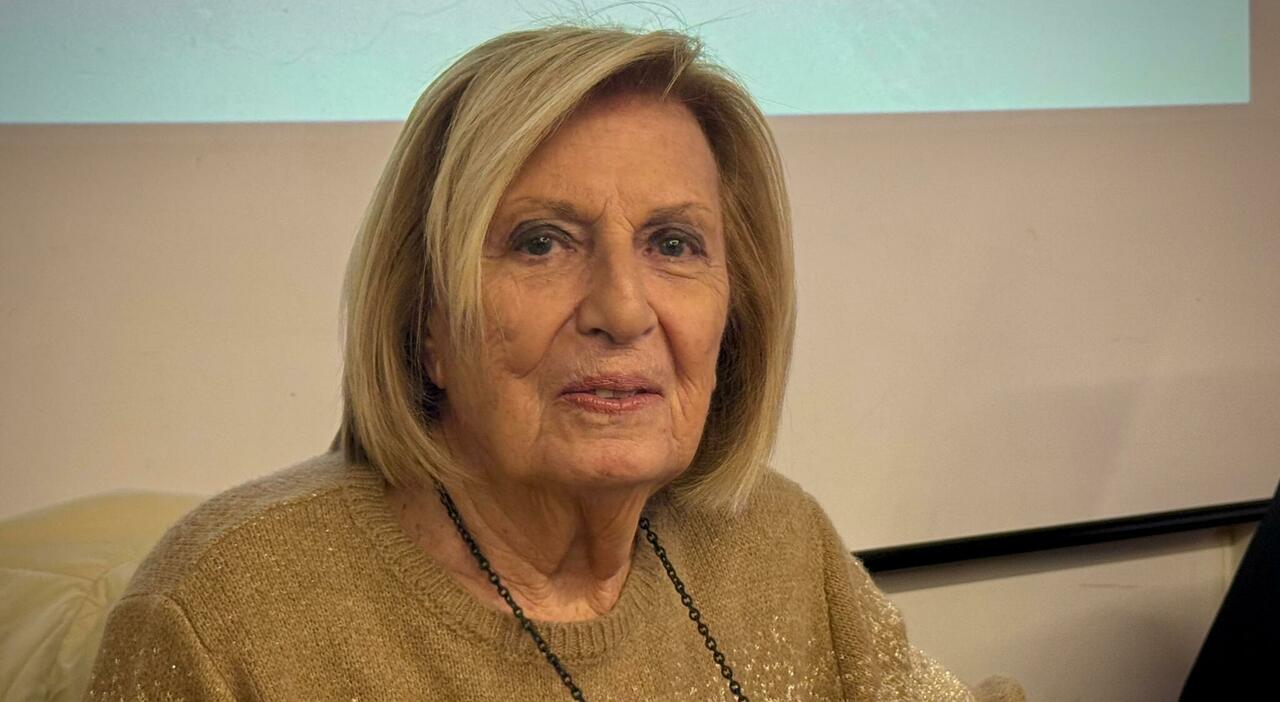 lecce poli bortone citt224 unita folla mai vista la nostra festa identitaria ha attirato anche i turisti da Quotidianodipuglia.it lecce poli bortone citt224 unita folla mai vista la nostra festa identitaria ha attirato anche i turisti