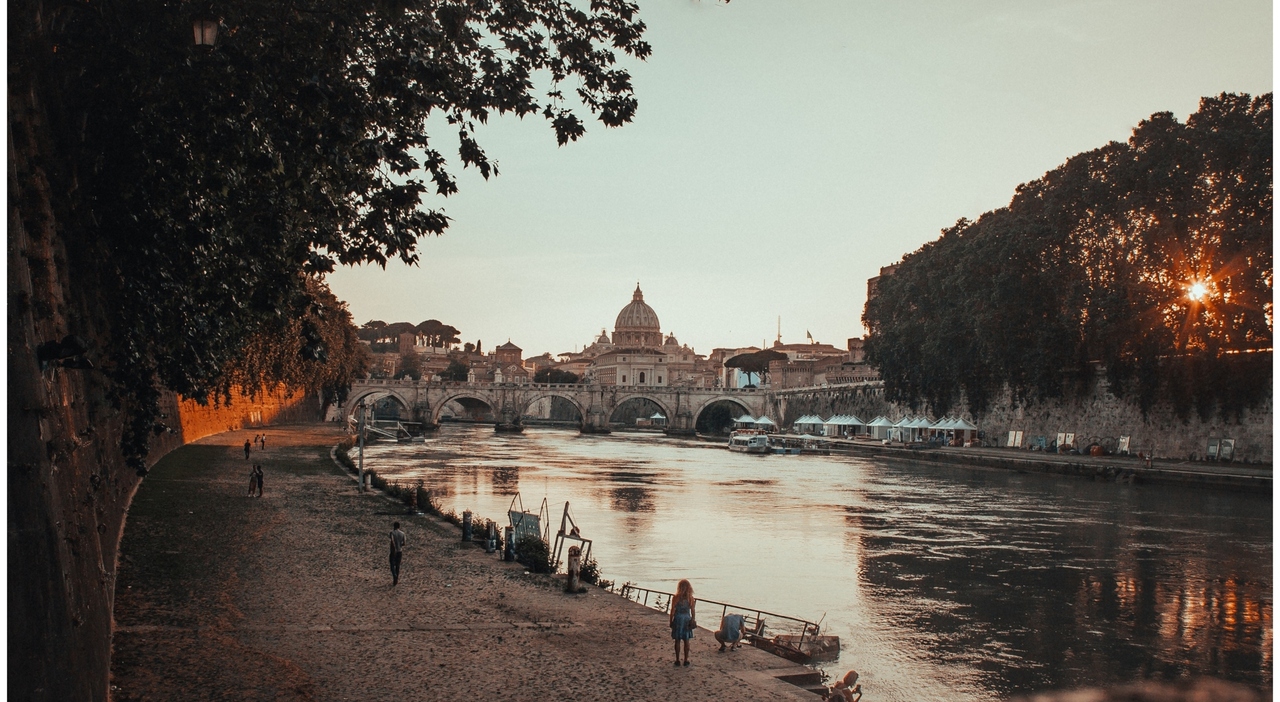 https://statics.cedscdn.it/photos/MED_HIGH/2026/08/27/9728148_27081745_a_roma_si_boccheggia_ma_a_pochi_chilometri_ci_sono_questi_rifugi_naturali_contro_l_afa.jpg