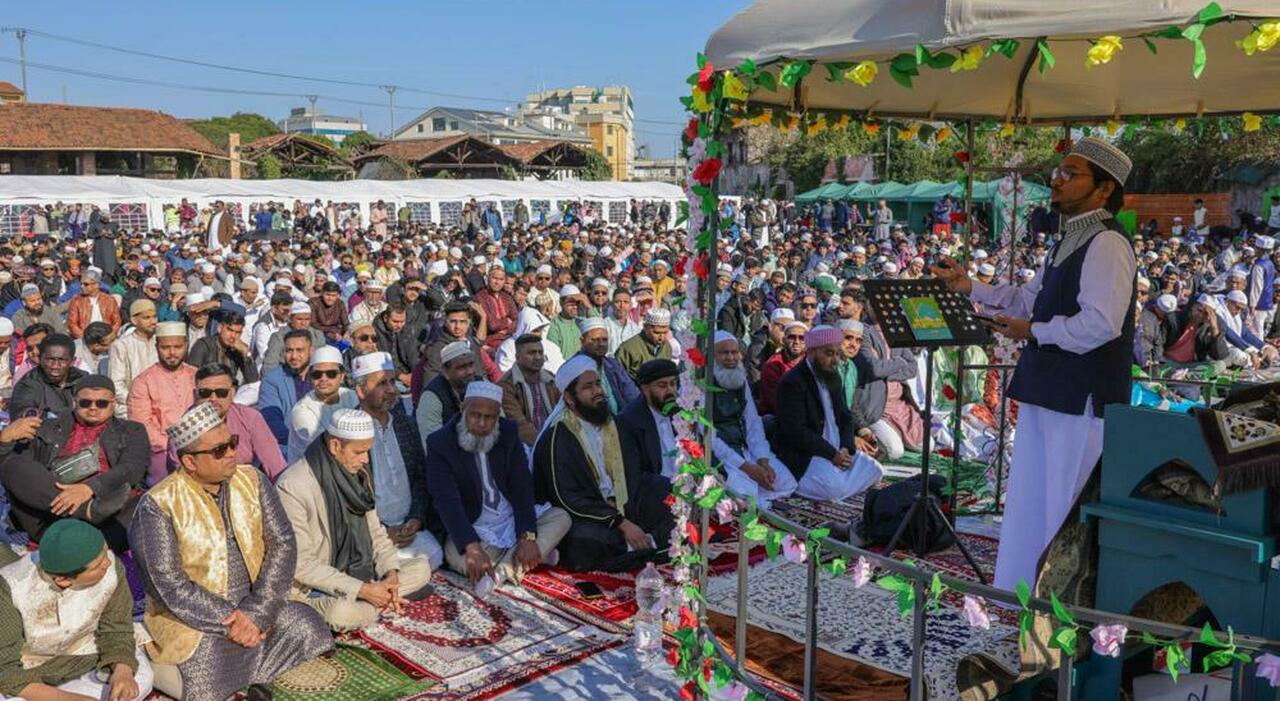 moschea la comunit224 bengalese si divide sull ipotesi dello sciopero e spunta un volantino contro da Ilgazzettino.it moschea la comunit224 bengalese si divide sull ipotesi dello sciopero e spunta un volantino contro