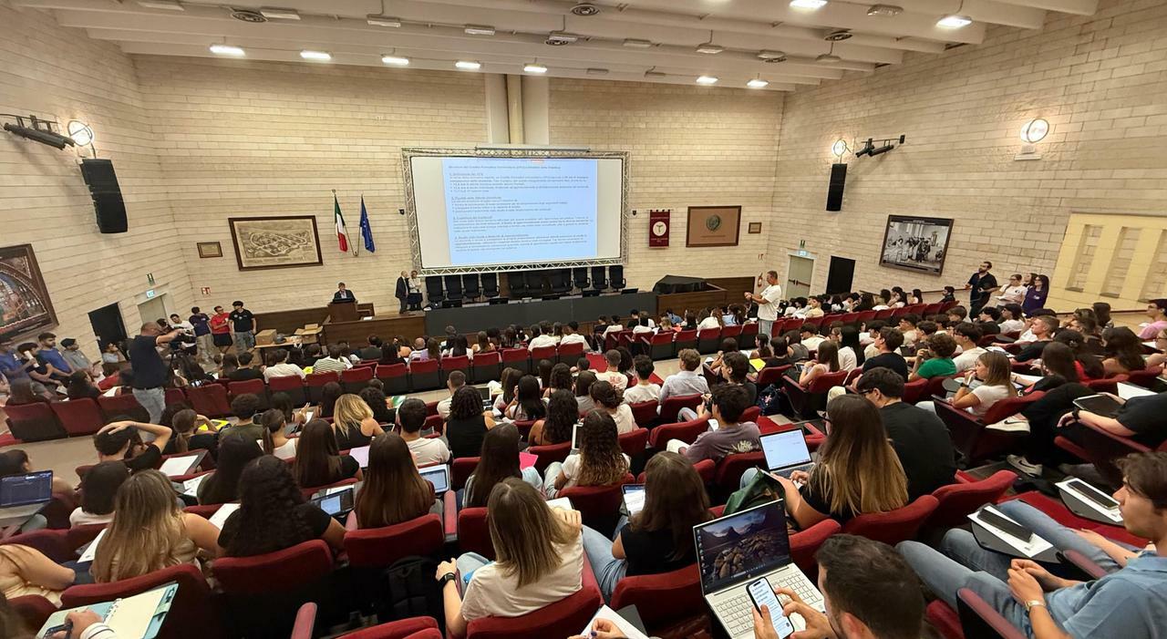 medicina in italia meno iscritti ma a lecce e bari 232 boom e cambia il semestre filtro da Quotidianodipuglia.it medicina in italia meno iscritti ma a lecce e bari 232 boom e cambia il semestre filtro