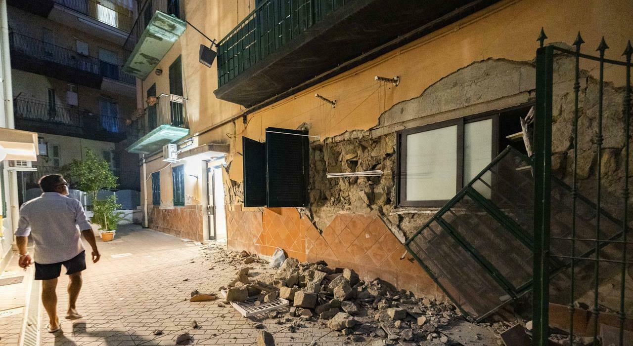 terremoto svolta a pozzuoli il comune sar224 garante per gli affitti agli sfollati da Ilmattino.it terremoto svolta a pozzuoli il comune sar224 garante per gli affitti agli sfollati