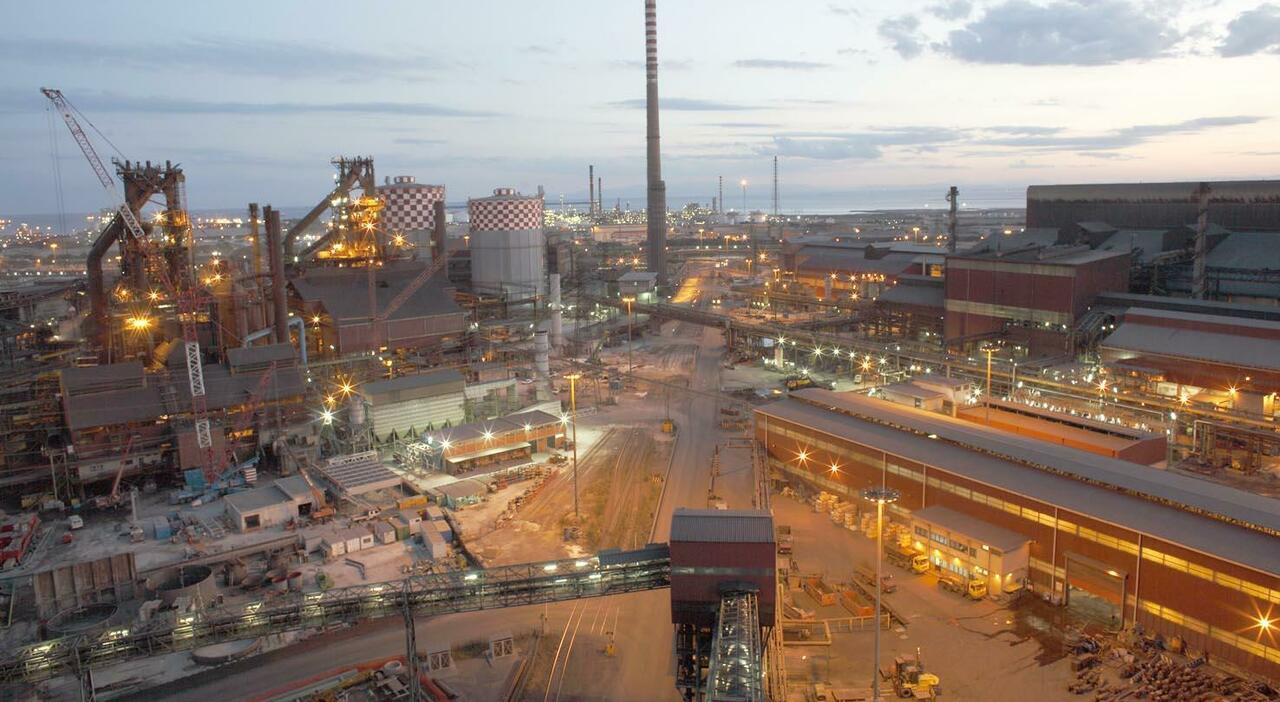 ex ilva lallarme indotto un migliaio a rischio scatta la cassa integrazione da Quotidianodipuglia.it ex ilva lallarme indotto un migliaio a rischio scatta la cassa integrazione