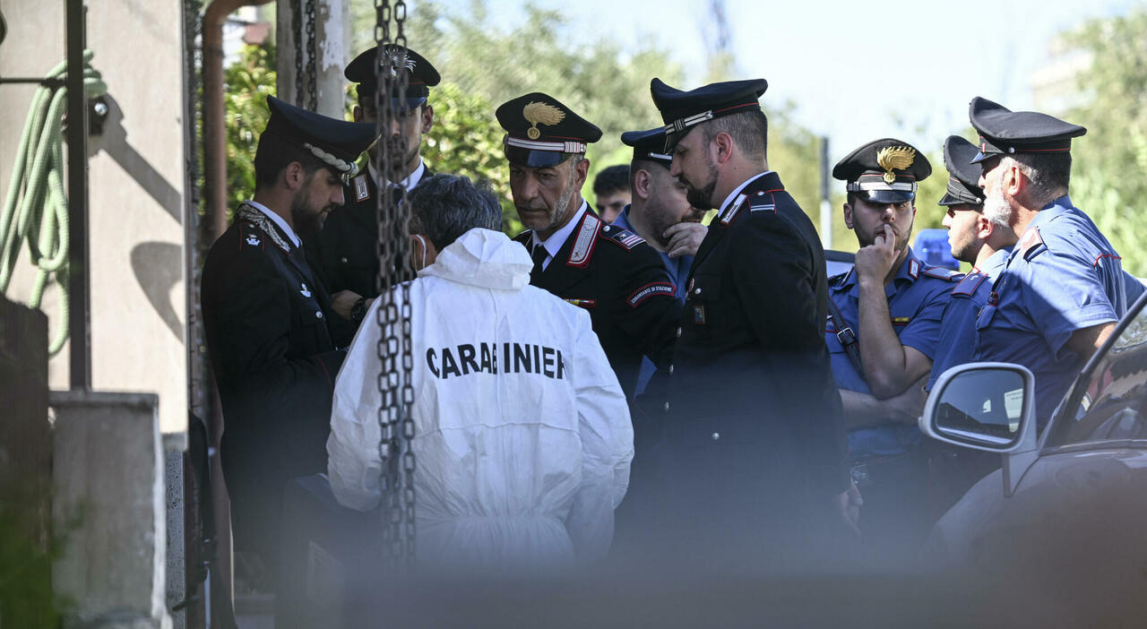 https://statics.cedscdn.it/photos/MED_HIGH/2026/08/31/9735572_31205655_padre_madre_figlia_morti_roma_lettera_cosa_dicevano_ricostruzione.jpg