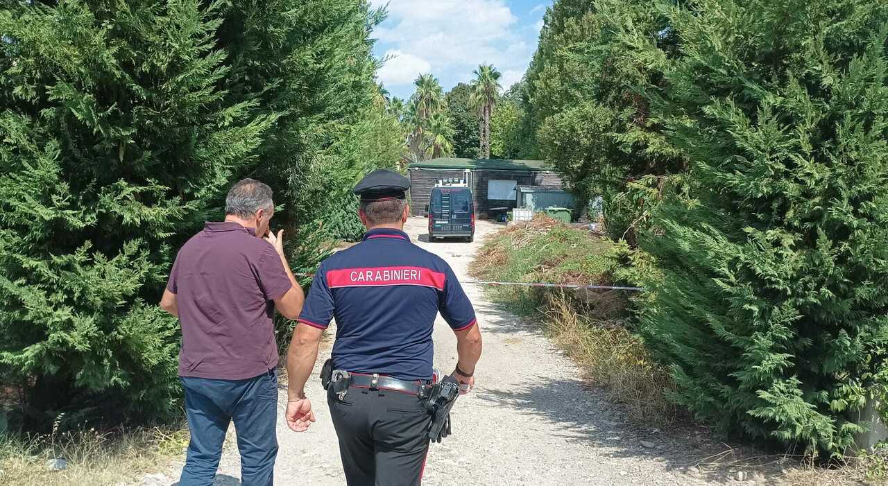 tragedia familiare ad apice uccide i due fratelli a colpi di pistola e poi si toglie la vita morti franco donato e gianni licciardi