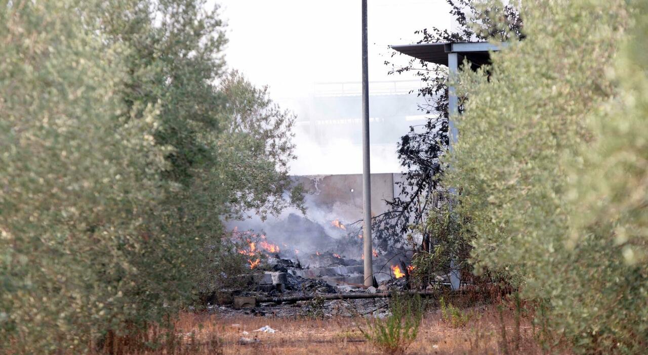 rogo allecocentro 48 ore per i dati sui fumi stop a ortaggi uova e formaggi entro 1 km da Quotidianodipuglia.it rogo allecocentro 48 ore per i dati sui fumi stop a ortaggi uova e formaggi entro 1 km