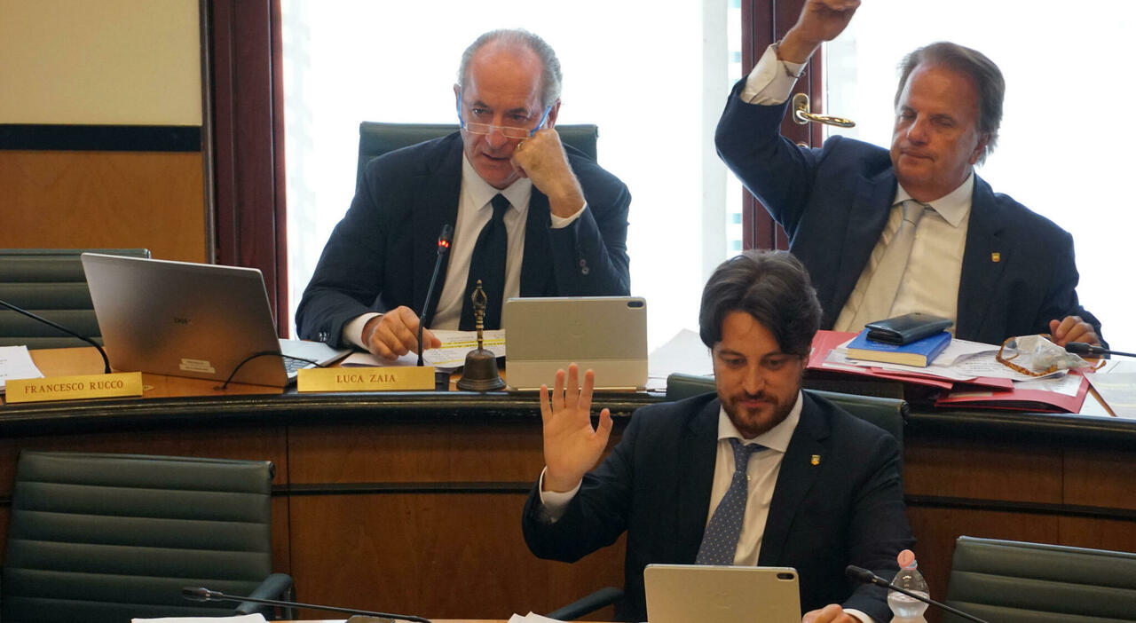 fine vita in veneto 232 legge prima volta per una regione di centrodestra ma fratelli d italia e vannacci votano contro da Ilgazzettino.it fine vita in veneto 232 legge prima volta per una regione di centrodestra ma fratelli d italia e vannacci votano contro