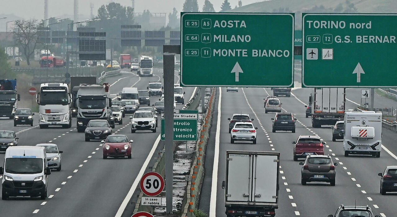 https://statics.cedscdn.it/photos/MED_HIGH/2026/09/03/9741469_03164520_uomo_donna_morti_autostrada_a1_omicidio_suicidio.jpg