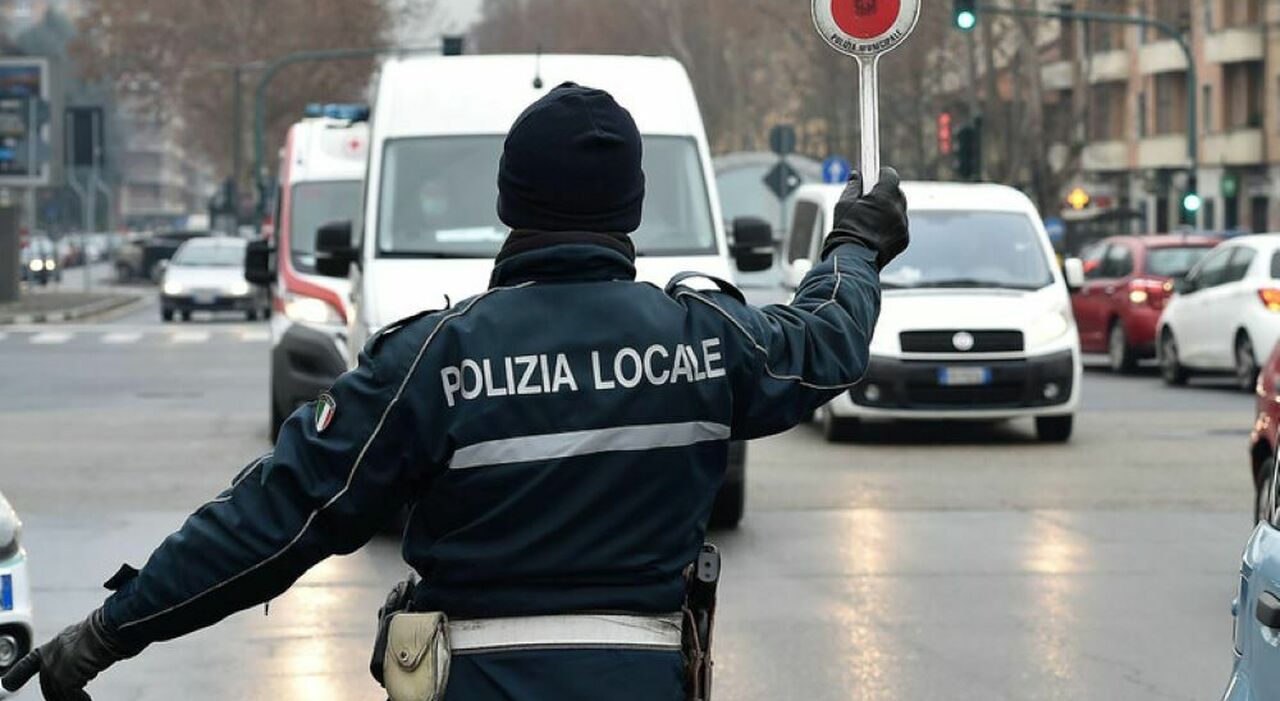 https://statics.cedscdn.it/photos/MED_HIGH/2026/09/04/9742950_04070444_multe_nuova_tabella_ministero_quali_aumentano.jpg