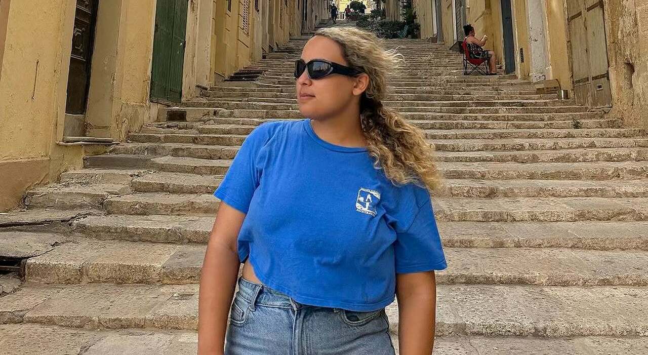https://statics.cedscdn.it/photos/MED_HIGH/2026/09/04/9743564_04172111_new_york_lisbona_costo_della_vita_lavoro_lingua_yasmine_hamdi.jpg