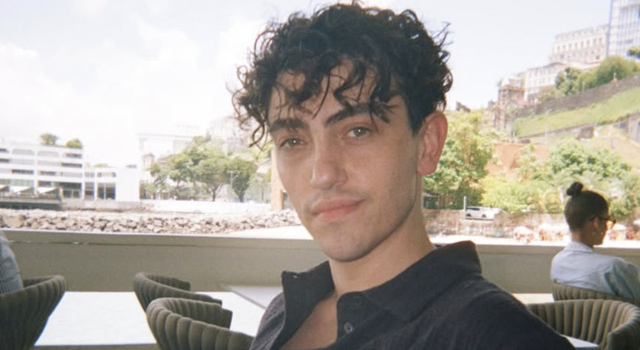 https://statics.cedscdn.it/photos/MED_HIGH/2026/09/05/9745445_05170618_8761147_05193517_michele_bravi.jpg