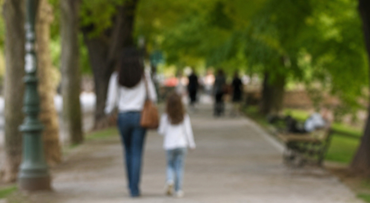 https://statics.cedscdn.it/photos/MED_HIGH/2026/09/07/9748883_07141528_bambina_picchiata_bologna_parco_taharrush_gamea.jpg