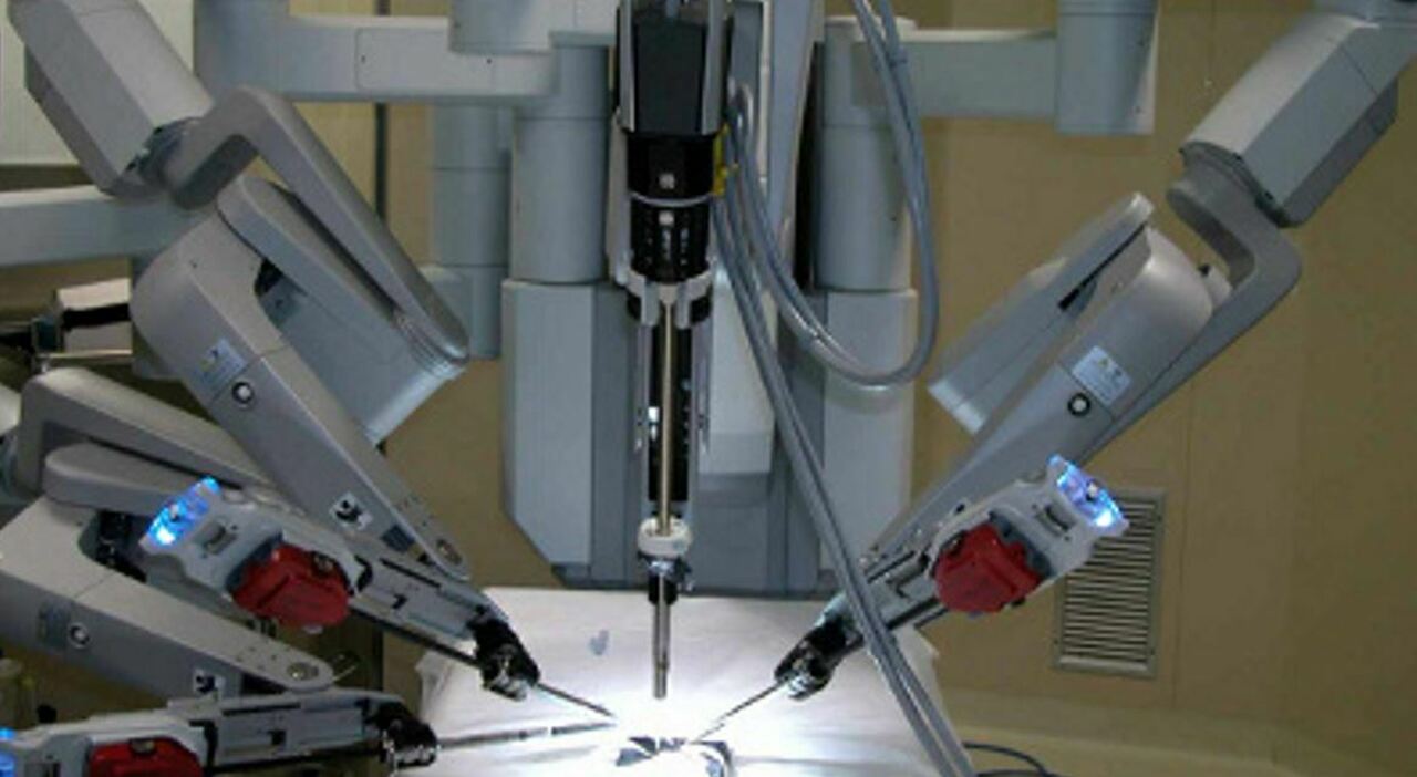 torrette robot chirurgico fuori uso costa troppo a che serve averlo se poi la sanit224 non riesce a mantenerlo da Corriereadriatico.it torrette robot chirurgico fuori uso costa troppo a che serve averlo se poi la sanit224 non riesce a mantenerlo