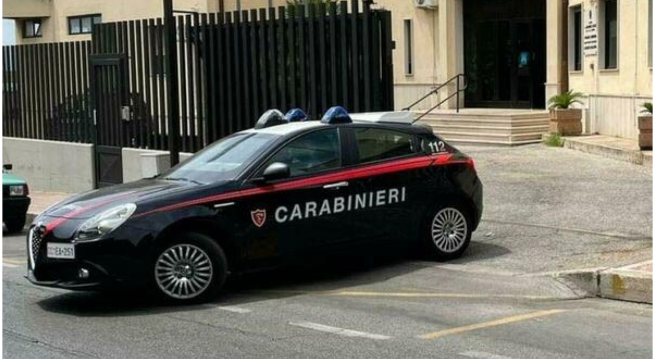 https://statics.cedscdn.it/photos/MED_HIGH/2026/09/08/9750694_08100429_accoltella_vicino_casa_lite_condominio_bitritto_modugno_bari_oggi.jpg