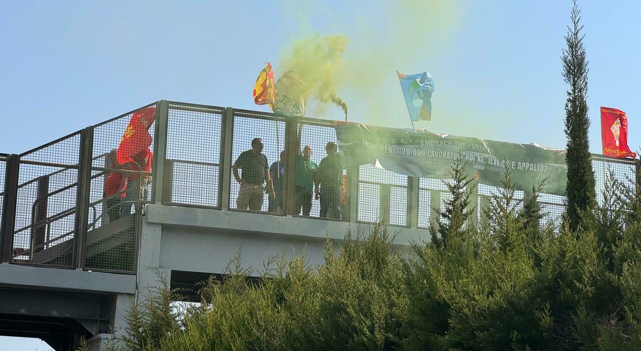 ex ilva presidio dei sindacati la proposta di mantovano tavolo permanente come la terra dei fuochi da Quotidianodipuglia.it ex ilva presidio dei sindacati la proposta di mantovano tavolo permanente come la terra dei fuochi