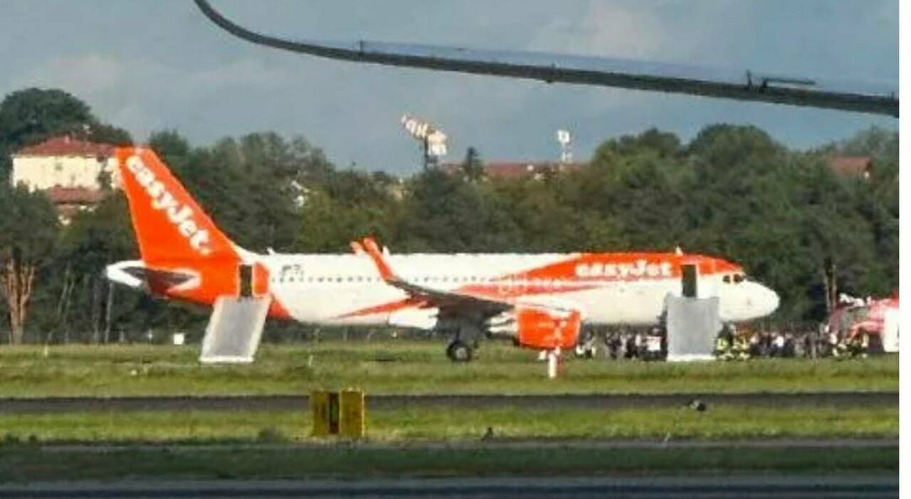 https://statics.cedscdn.it/photos/MED_HIGH/2026/09/10/9755551_10184427_aereo_easyjet_fuori_pista_malpensa_aeroporto_chiuso_ultima_ora_oggi.jpg