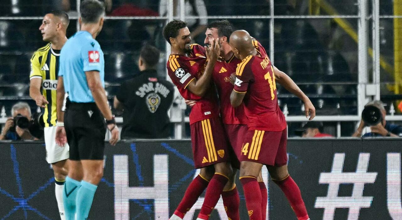 https://statics.cedscdn.it/photos/MED_HIGH/2026/09/10/9755736_10203936_fenerbahce_roma_pagelle_champions_oggi.jpg