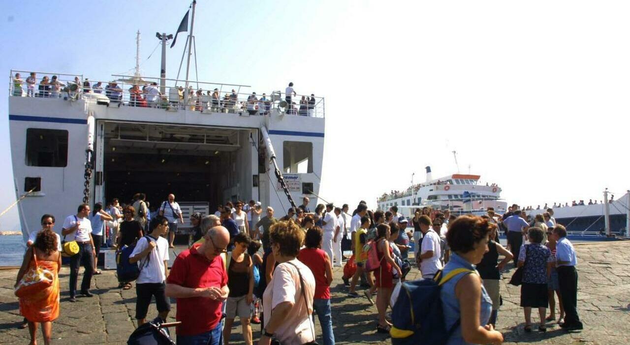 carburanti doppio rincaro per gli armatori del golfo corse per le isole a rischio da Ilmattino.it carburanti doppio rincaro per gli armatori del golfo corse per le isole a rischio