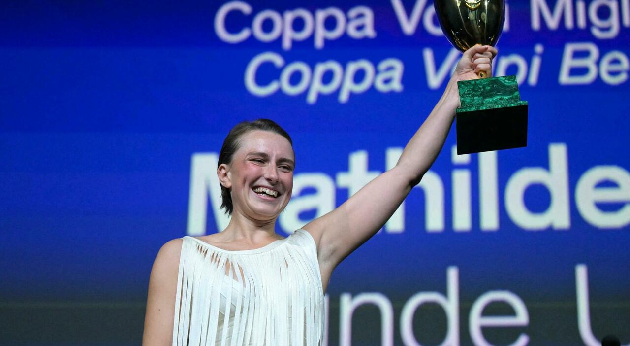 venezia colpo di scena ecco chi ha vinto il leone d oro la coppa volpi e il premio marcello mastroianni tutti i vincitori da Ilmessaggero.it venezia colpo di scena ecco chi ha vinto il leone d oro la coppa volpi e il premio marcello mastroianni tutti i vincitori