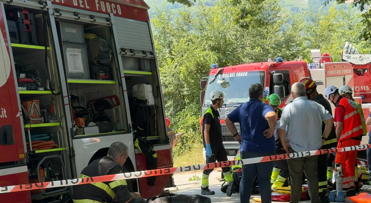 urbania 15enne scompare nella notte ricerche in corso lappello della famiglia e alto 190 cm e con una cicatrice sul naso da Corriereadriatico.it urbania 15enne scompare nella notte ricerche in corso lappello della famiglia e alto 190 cm e con una cicatrice sul naso