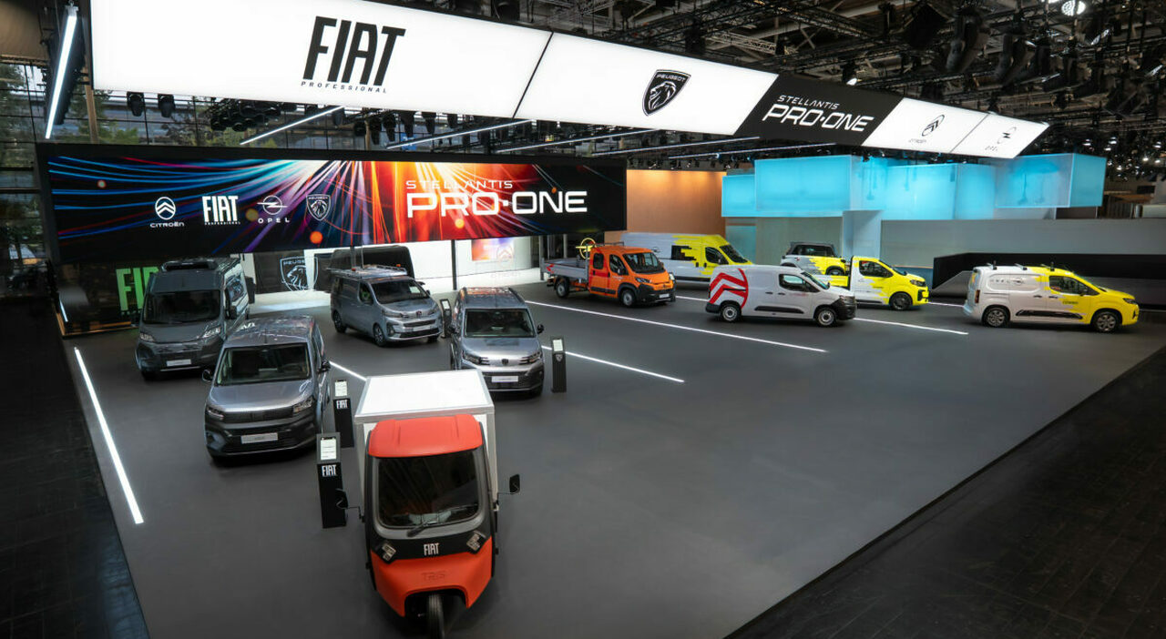 lo stand stellantis allo IAA