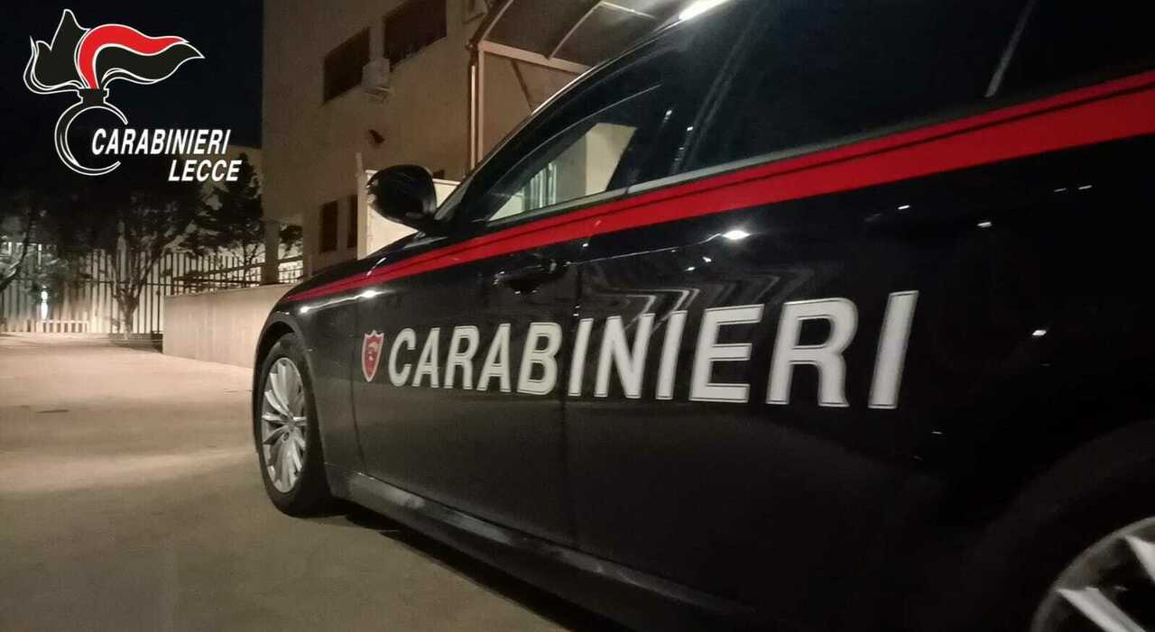 salento due sorelle spogliate con lintelligenza artificiale tre minori finiscono nei guai le ragazze fotografate in casa da Quotidianodipuglia.it salento due sorelle spogliate con lintelligenza artificiale tre minori finiscono nei guai le ragazze fotografate in casa