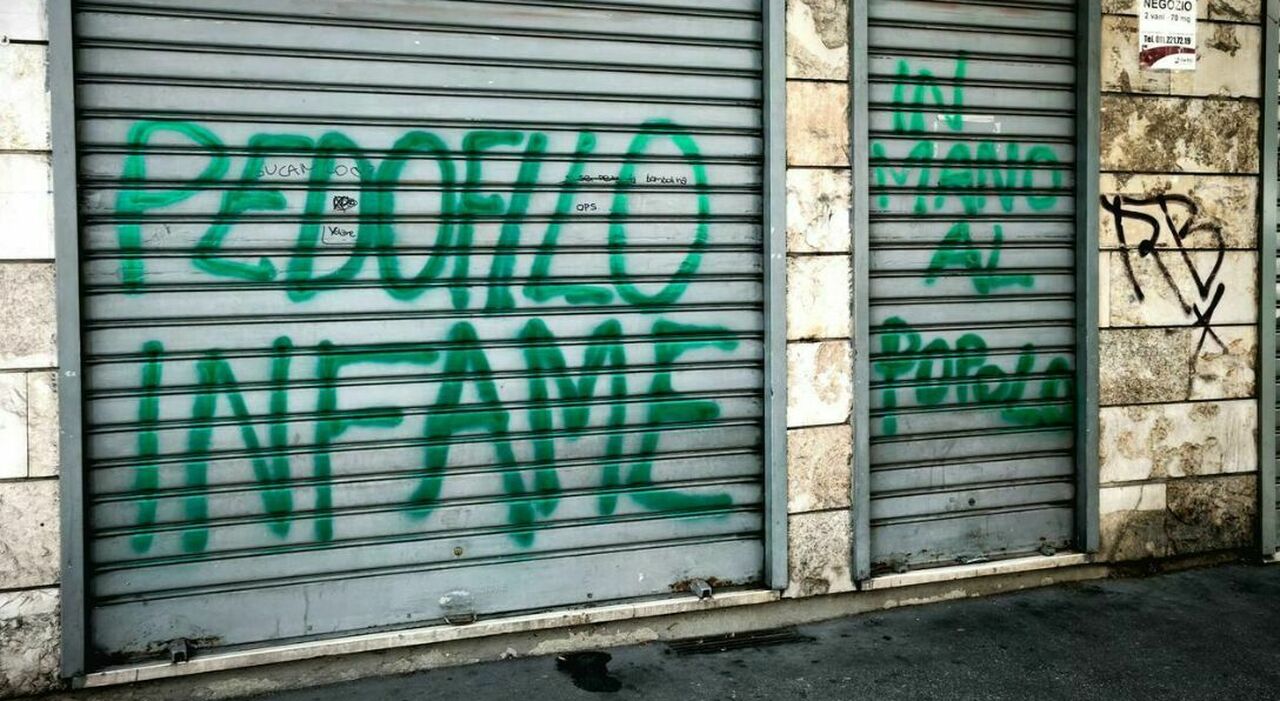 https://statics.cedscdn.it/photos/MED_HIGH/2026/09/15/9764804_15155806_molestie_13enne_minimarket_torino_carcere_giudici.jpg