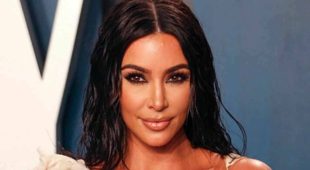 Kim Kardashian Un Euro Symbolique Apr s Le Braquage Paris kim-kardashian-un-euro-symbolique-apr-s-le-braquage-paris