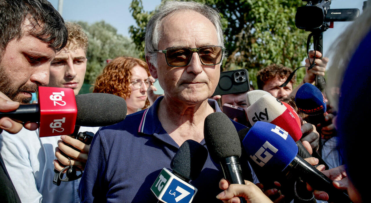 https://statics.cedscdn.it/photos/MED_HIGH/2026/09/16/9766553_16113252_mario_roggero_chiesta_sospensione_pena_attesa_grazia.jpg