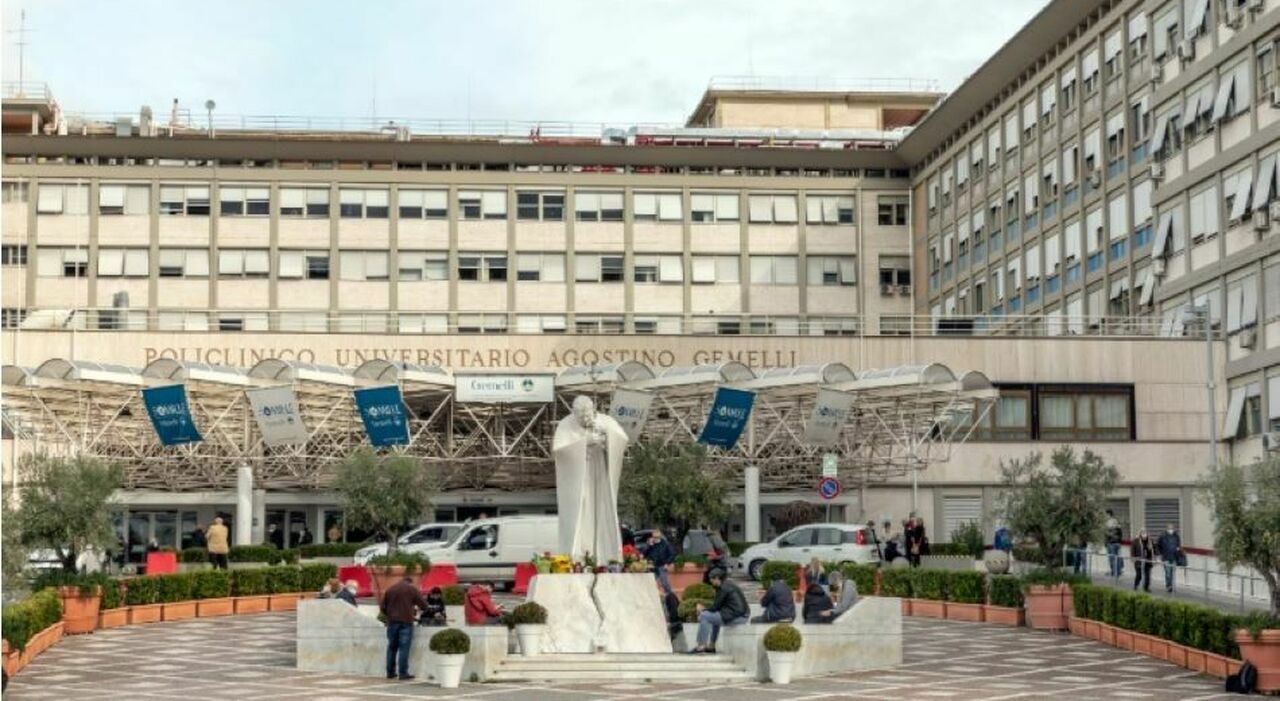 https://statics.cedscdn.it/photos/MED_HIGH/2026/09/18/9770966_18084224_gemelli_ospedale.jpg