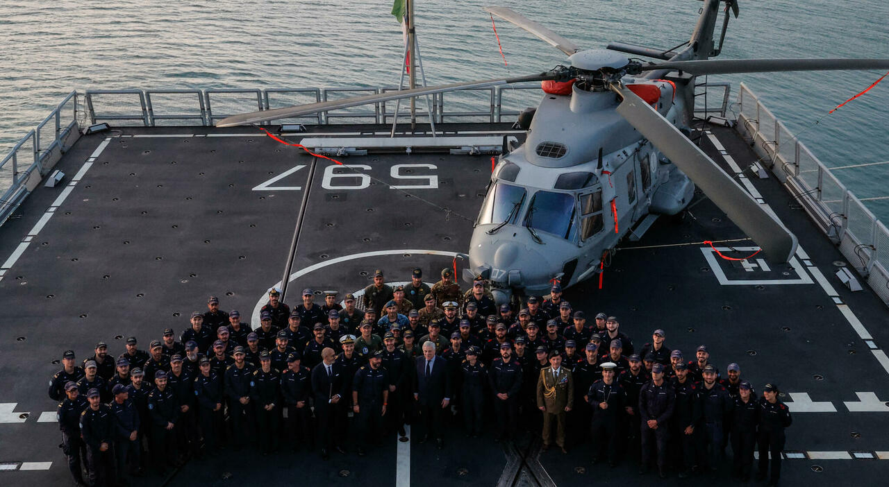 https://statics.cedscdn.it/photos/MED_HIGH/2026/09/18/9771533_18165649_mar_rosso_missione_aspides_italia_crosetto_ue.jpg